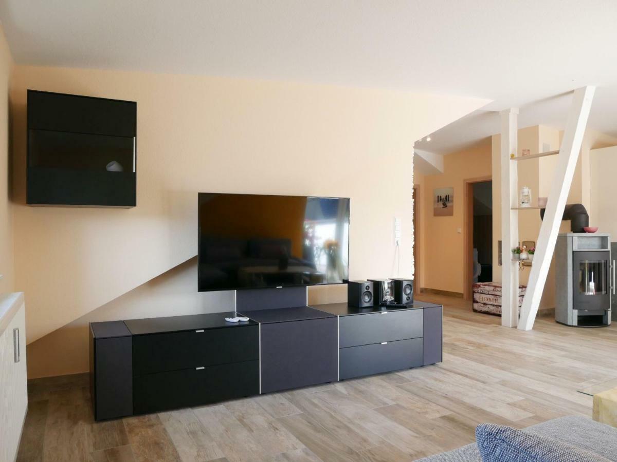 Ferienwohnung Kirschbluete Mosbach  ภายนอก รูปภาพ
