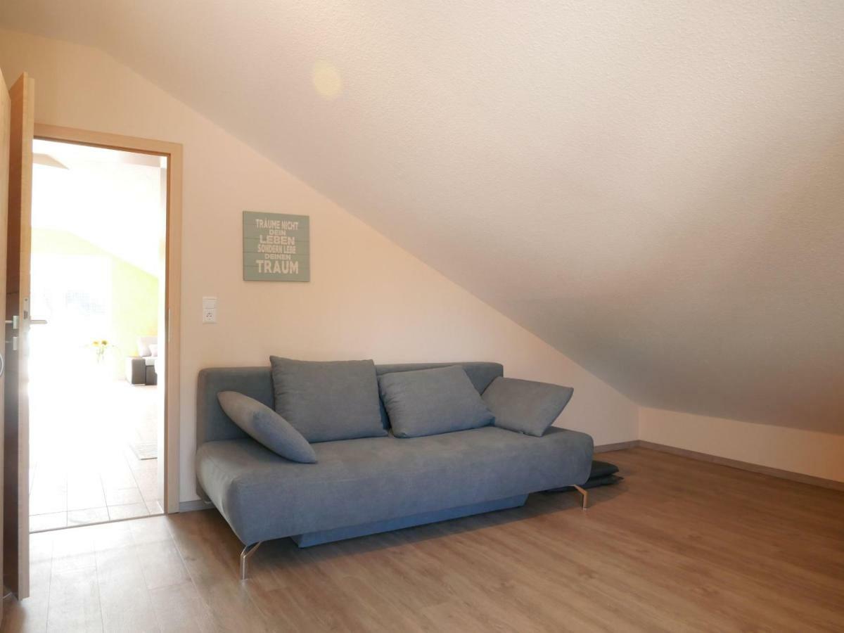 Ferienwohnung Kirschbluete Mosbach  ภายนอก รูปภาพ